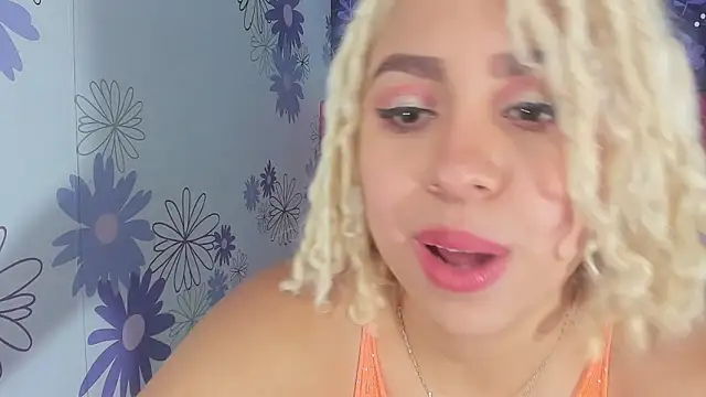 Lucy White   online show from 09-20-25, 09:27