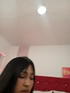 Snapshot of AndreaBlack chatting on 02-13-25, 05:33 AndreaBlack online show from 02-13-25, 05:33