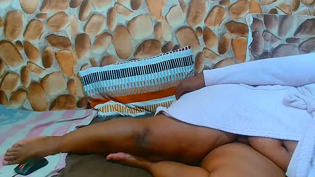 Snapshot of AfricanBigAssxx98 chatting on 12-02-25, 10:31 AfricanBigAssxx98 online show from 12-02-25, 10:31