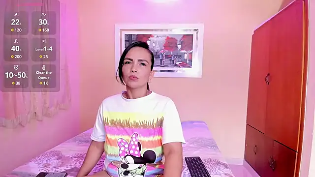 mariana mauricio hot online show from 01-31-25, 08:22