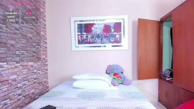 mariana mauricio hot online show from 03-23-25, 02:37