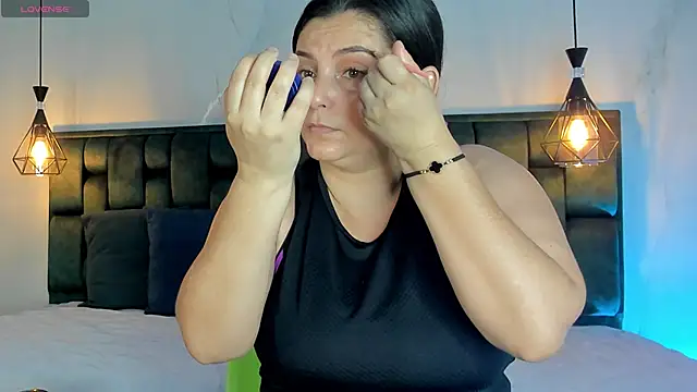 angelswets online show from 10-18-25, 02:51