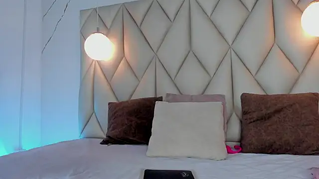 angelswets online show from 11-25-25, 01:44