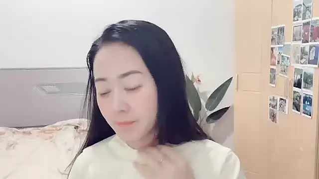 fanfan-FF online show from 03-18-25, 12:25