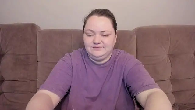 Snapshot of Alex_m chatting on 06-19-26, 04:28 Alex m online show from 06-19-26, 04:28