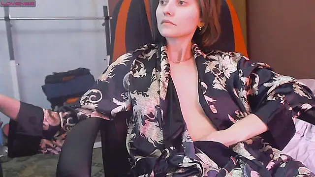 womanstrong78 online show from 03-22-25, 06:33