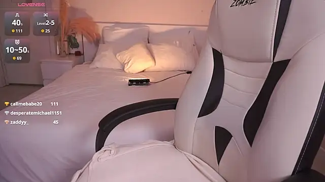 Ooops Boobss online show from 04-04-26, 03:09