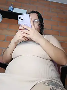 CinnamonCookiez online show from 01-10-26, 05:09