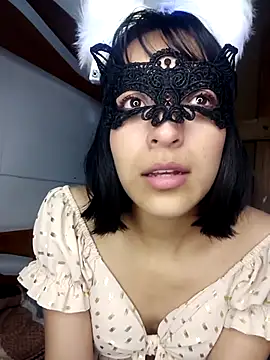 Snapshot of PequeArely chatting on 12-20-24, 07:17 PequeArely online show from 12-20-24, 07:17