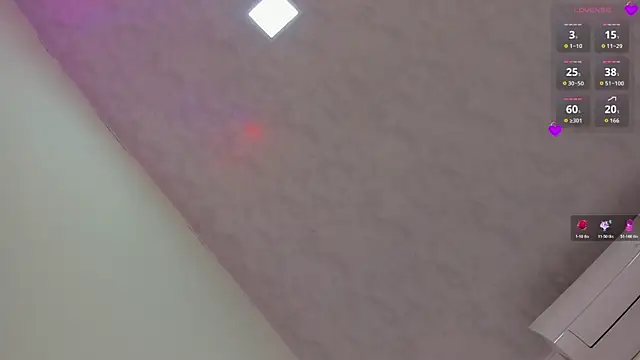 zoe rivers online show from 11-24-25, 12:32