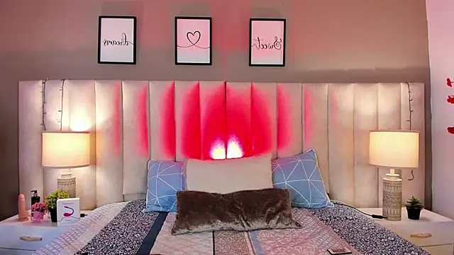 Snapshot of dayanne07 chatting on 10-14-25, 08:53 dayanne07 online show from 10-14-25, 08:53