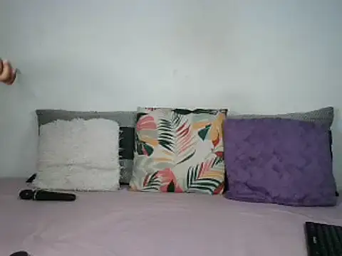 Thickqueenxxx online show from 03-01-25, 07:41