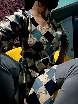 Snapshot of gunjan22 chatting on 12-04-24, 08:56 gunjan22 online show from 12-04-24, 08:56