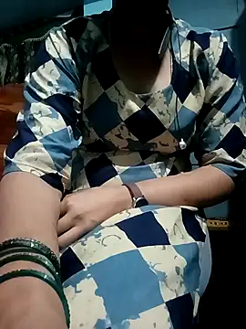 Snapshot of gunjan22 chatting on 12-25-24, 05:26 gunjan22 online show from 12-25-24, 05:26