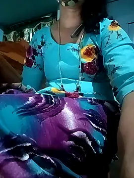 Snapshot of gunjan22 chatting on 01-05-25, 04:59 gunjan22 online show from 01-05-25, 04:59