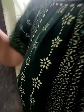 Snapshot of gunjan22 chatting on 10-01-25, 07:47 gunjan22 online show from 10-01-25, 07:47