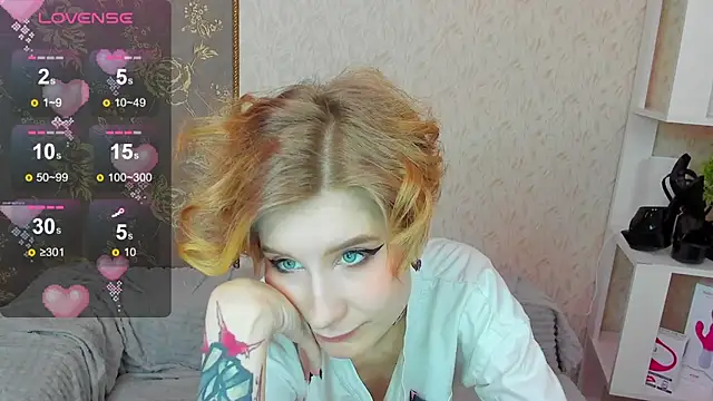 Angel Jules online show from 01-25-25, 04:34