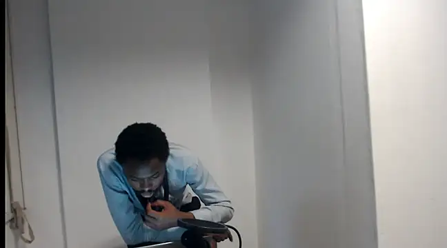 Snapshot of Mastertopdome chatting on 02-07-25, 10:52 Mastertopdome online show from 02-07-25, 10:52