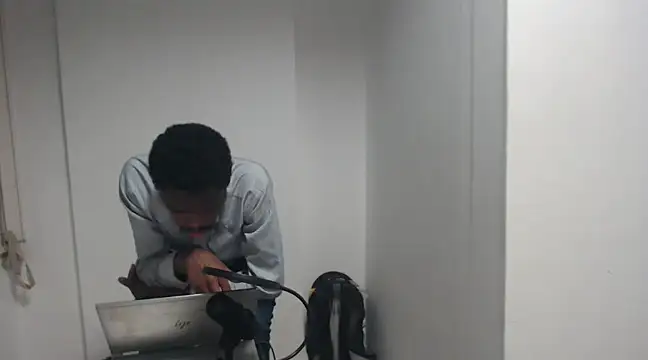 Snapshot of Mastertopdome chatting on 02-10-25, 01:35 Mastertopdome online show from 02-10-25, 01:35