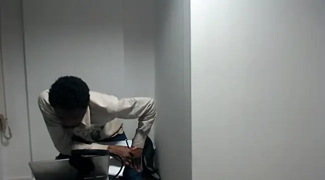 Snapshot of Mastertopdome chatting on 02-11-25, 12:17 Mastertopdome online show from 02-11-25, 12:17