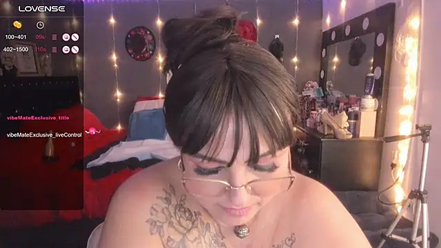 Ivonnee   online show from 03-11-25, 07:37