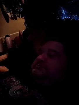 Snapshot of alienbunny chatting on 12-15-24, 09:31 alienbunny online show from 12-15-24, 09:31