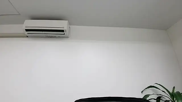 Snapshot of TakuryuJPN chatting on 02-25-25, 09:57 TakuryuJPN online show from 02-25-25, 09:57