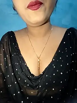 Snapshot of Shanaya_Hotty chatting on 12-04-24, 04:49 Shanaya Hotty online show from 12-04-24, 04:49