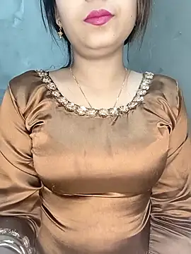 Snapshot of Shanaya_Hotty chatting on 03-09-25, 09:03 Shanaya Hotty online show from 03-09-25, 09:03