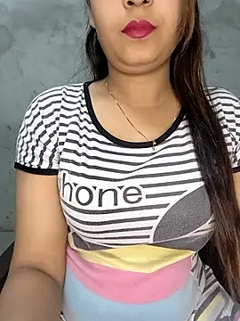 Snapshot of Shanaya_Hotty chatting on 03-12-25, 11:42 Shanaya Hotty online show from 03-12-25, 11:42