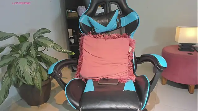  maria foxx  online show from 05-23-26, 05:06