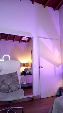 DaniRousse online show from 01-20-25, 11:32