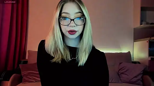 Annabelle Art online show from 03-11-25, 01:45