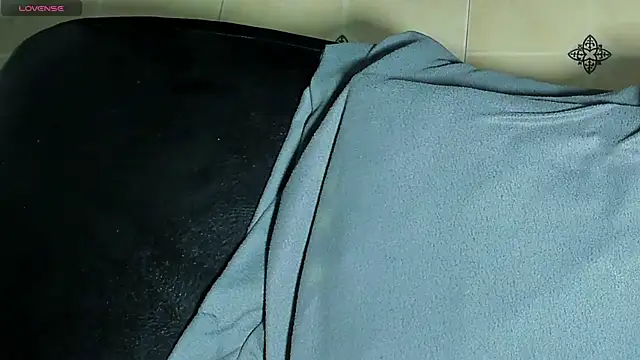 playsgirlhot online show from 04-02-26, 01:47