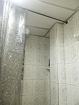 Milkdulce1 online show from 03-18-26, 01:25