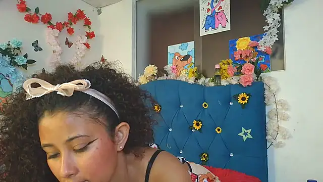 Milkdulce1 online show from 07-14-26, 01:39