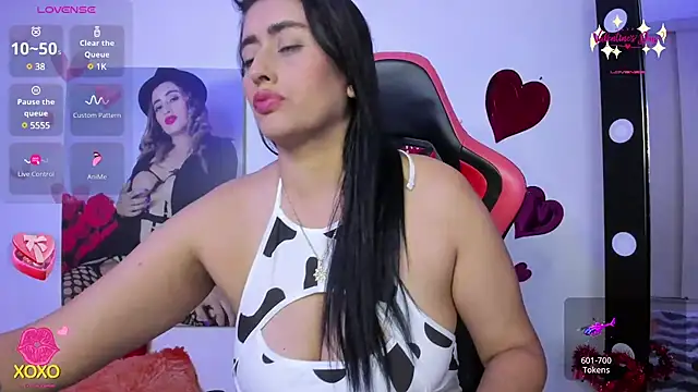 vaiolet triana online show from 02-08-25, 04:47