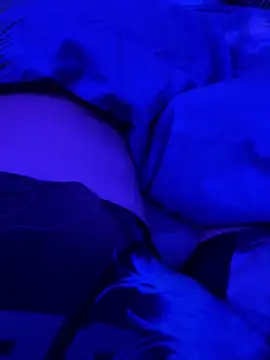 Hugo76578 online show from 11-21-25, 09:19