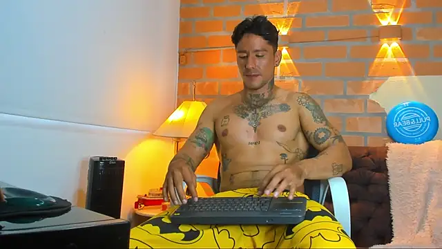 Dylanstonne online show from 02-25-25, 09:35