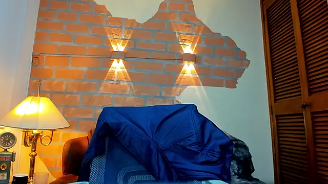 Dylanstonne online show from 03-19-25, 01:21