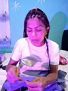 Snapshot of dulcesilvana10 chatting on 12-17-24, 10:54 dulcesilvana10 online show from 12-17-24, 10:54