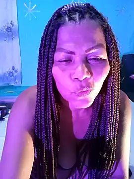 Snapshot of dulcesilvana10 chatting on 12-19-24, 02:34 dulcesilvana10 online show from 12-19-24, 02:34