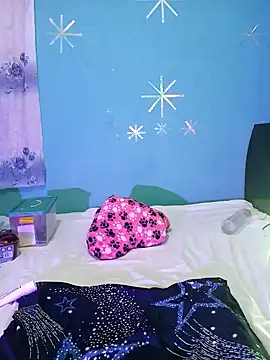 Snapshot of dulcesilvana10 chatting on 12-19-24, 11:03 dulcesilvana10 online show from 12-19-24, 11:03