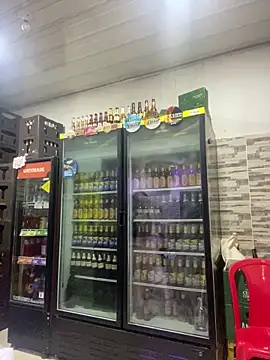 Snapshot of dulcesilvana10 chatting on 10-22-25, 12:00 dulcesilvana10 online show from 10-22-25, 12:00