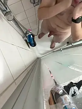 Snapshot of kareem0010 chatting on 02-14-25, 08:15 kareem0010 online show from 02-14-25, 08:15