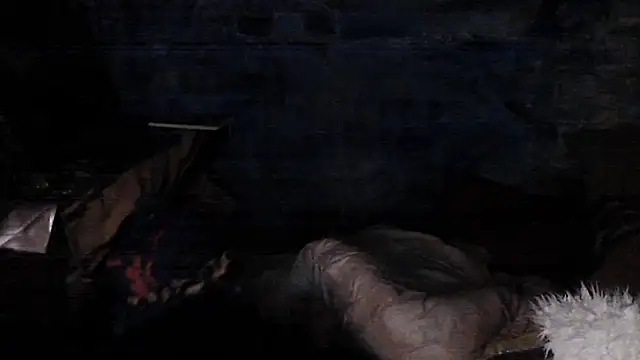 Snapshot of iva_spirit chatting on 12-16-24, 01:10 iva spirit online show from 12-16-24, 01:10