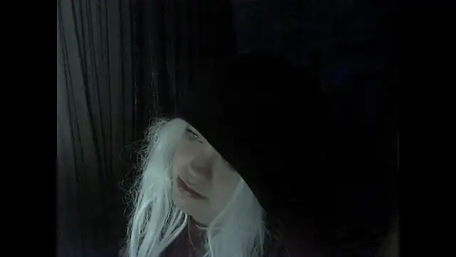 Snapshot of iva_spirit chatting on 12-24-24, 12:55 iva spirit online show from 12-24-24, 12:55