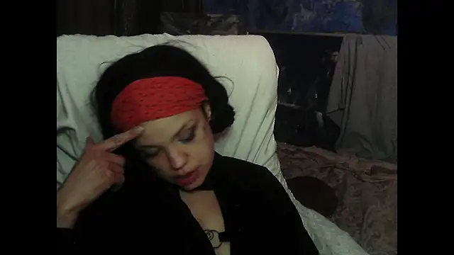 Snapshot of iva_spirit chatting on 01-09-25, 06:36 iva spirit online show from 01-09-25, 06:36