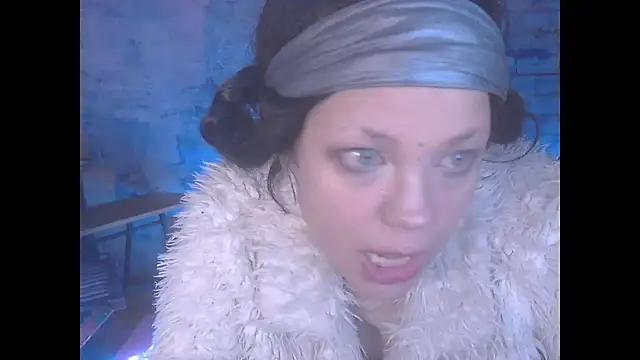 Snapshot of iva_spirit chatting on 01-24-25, 02:49 iva spirit online show from 01-24-25, 02:49