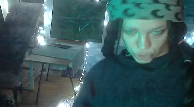 Snapshot of iva_spirit chatting on 02-08-25, 04:47 iva spirit online show from 02-08-25, 04:47